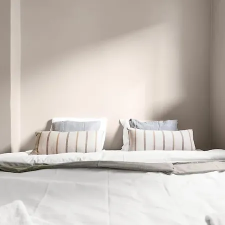 Newly Renovated Apartement! Bergen
